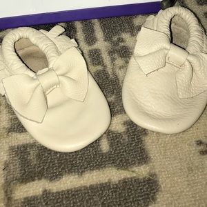 White moccasins size 4